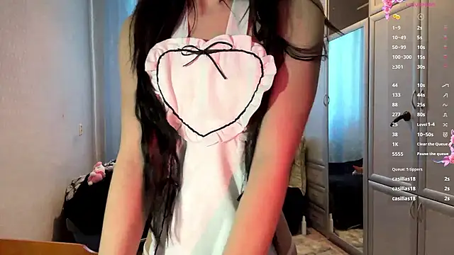 Snapshot of UrBabeLuna chatting on March 2026 01:04:02 PM UrBabeLuna online show from March 2026 01:04:02 PM