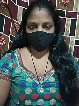 Snapshot of Parul-009 chatting on June 2026 04:43:02 AM Parul-009 online show from June 2026 04:43:02 AM