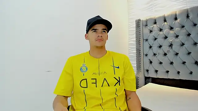 samuel wyatt online show from March 2026 03:22:02 AM