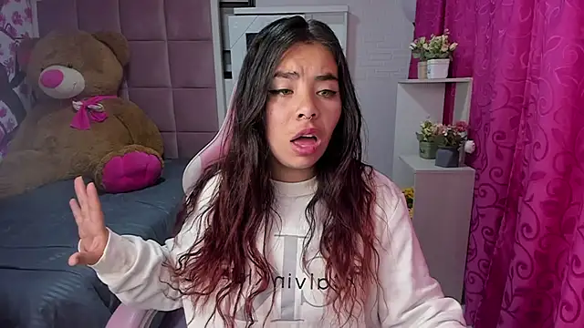 liany taylor online show from February 2026 11:34:02 PM