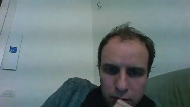 Snapshot of andre_italy chatting on February 2026 06:04:01 PM andre italy online show from February 2026 06:04:01 PM
