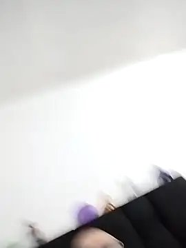 Camilo1826 online show from February 2026 01:01:02 AM