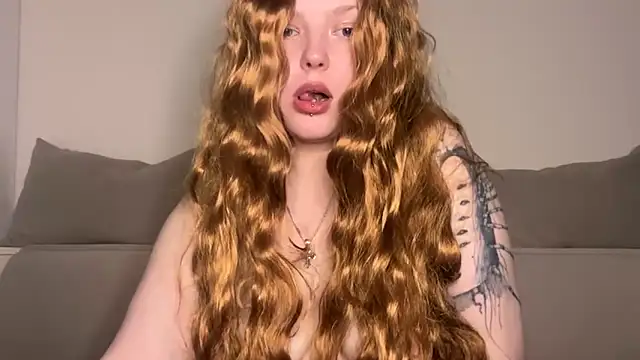 Snapshot of Ophelia_Ritz chatting on February 2026 07:00:02 PM Ophelia Ritz online show from February 2026 07:00:02 PM