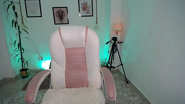 adhara 11 online show from April 2026 11:20:02 PM