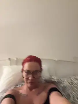 Snapshot of SophieSchmidt chatting on February 2026 07:23:01 PM SophieSchmidt online show from February 2026 07:23:01 PM