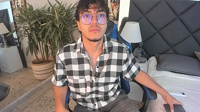 kai storn online show from March 2026 11:43:02 AM