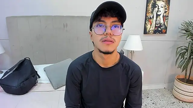 kai storn online show from May 2026 11:17:02 AM