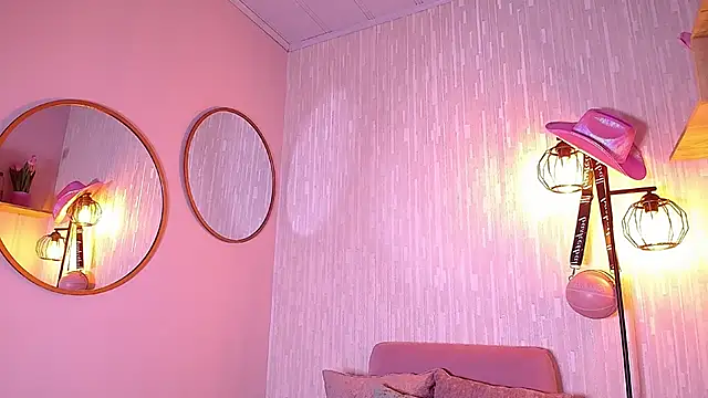 Kitty madness online show from July 2026 03:39:01 PM
