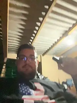 Snapshot of Jmlbsuchi chatting on February 2026 10:50:01 PM Jmlbsuchi online show from February 2026 10:50:01 PM