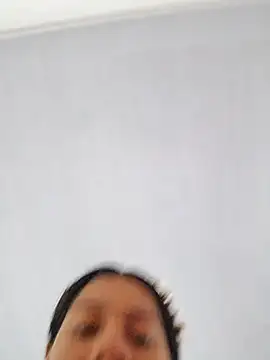 Cris18sexy online show from February 2026 03:32:02 AM