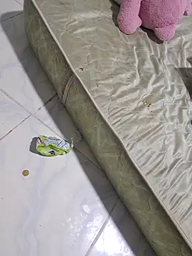 Cris18sexy online show from April 2026 01:41:02 AM