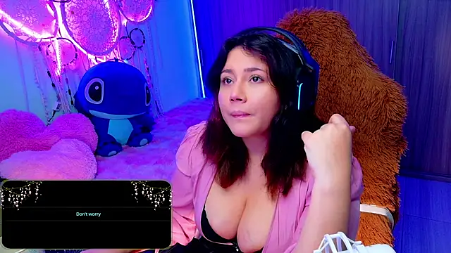 Snapshot of ALIS_E_G chatting on February 2026 06:13:02 PM ALIS E G online show from February 2026 06:13:02 PM