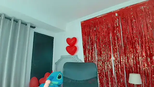 Snapshot of paulina_ponce chatting on February 2026 03:36:01 AM paulina ponce online show from February 2026 03:36:01 AM