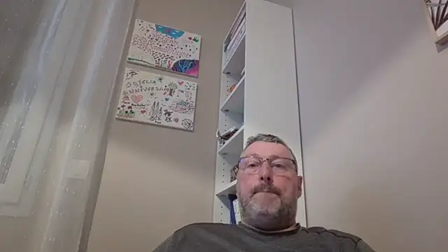 doudou310 online show from March 2026 04:49:02 AM