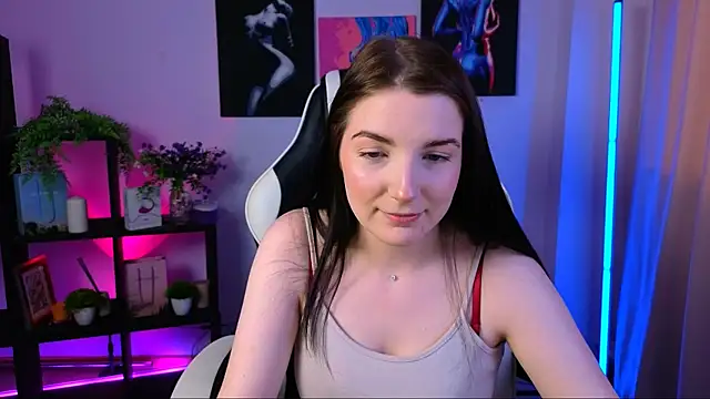 AliceChanel online show from April 2026 09:25:02 AM