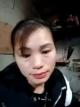 Snapshot of l_kiss chatting on February 2026 01:26:01 PM l kiss online show from February 2026 01:26:01 PM