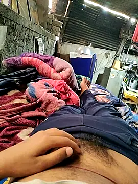 crazyxy12 online show from March 2026 08:37:01 AM