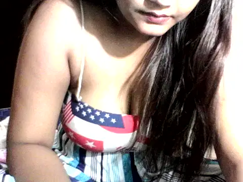 Snapshot of Sakina77 chatting on April 2026 05:46:02 PM Sakina77 online show from April 2026 05:46:02 PM