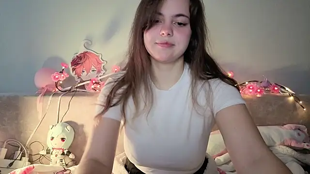 Snapshot of _momomochi_ chatting on February 2026 12:34:02 AM momomochi online show from February 2026 12:34:02 AM