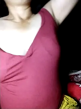 Snapshot of Tina-beo chatting on April 2026 07:30:01 PM Tina-beo online show from April 2026 07:30:01 PM