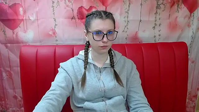 LilianaShine online show from April 2026 05:08:02 AM