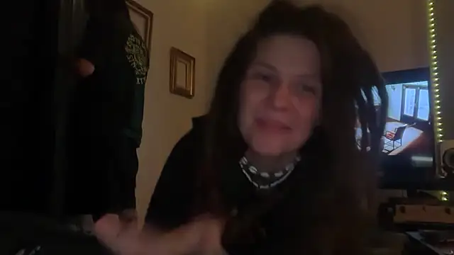TheMoonNTheSun online show from June 2026 07:17:02 AM