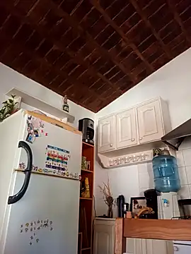 AmorSobra online show from February 2026 01:18:02 PM