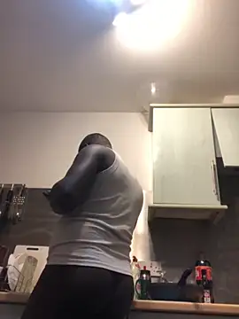 Truelove001 online show from February 2026 08:23:01 PM