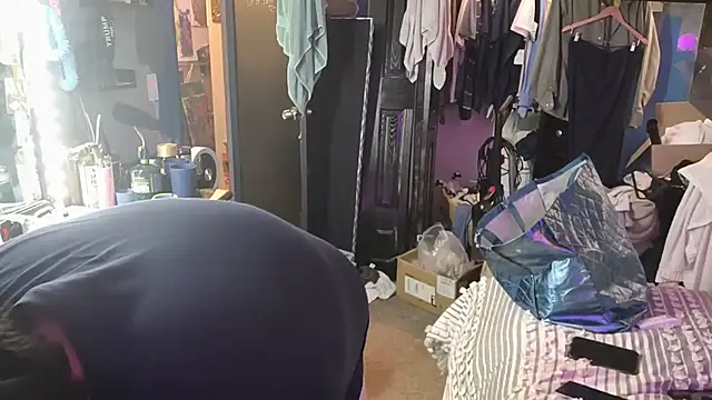 ctguybj online show from July 2026 06:01:02 PM