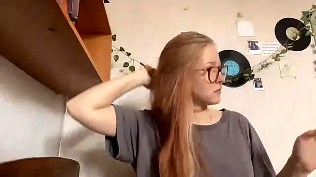 LaureenVielma online show from March 2026 07:02:01 AM