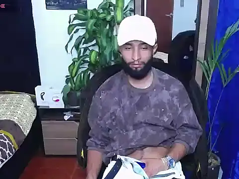  noahdiaz online show from February 2026 06:26:01 AM