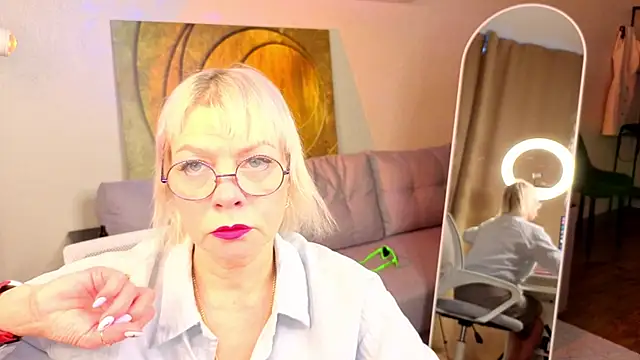 Ann Annise online show from March 2026 12:51:01 AM