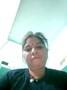 Rajni248096 online show from April 2026 09:50:01 PM