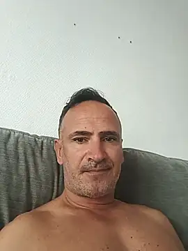 Snapshot of bobo672 chatting on April 2026 05:49:02 AM bobo672 online show from April 2026 05:49:02 AM