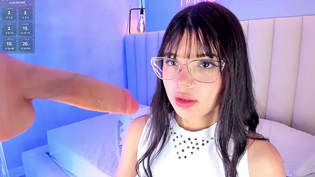 Snapshot of cherry_monroe chatting on February 2026 10:40:01 AM cherry monroe online show from February 2026 10:40:01 AM