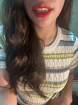 Snapshot of QuynhAnh_2k1 chatting on February 2026 08:08:02 AM QuynhAnh 2k1 online show from February 2026 08:08:02 AM