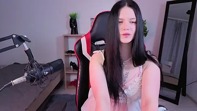 Maria trend online show from February 2026 06:47:02 PM