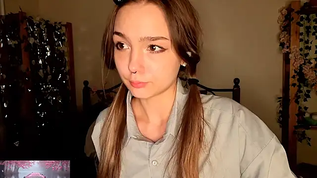 HoneyComfy online show from June 2026 02:33:01 PM