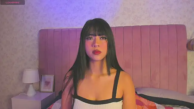 Katiawilson online show from February 2026 01:18:01 PM