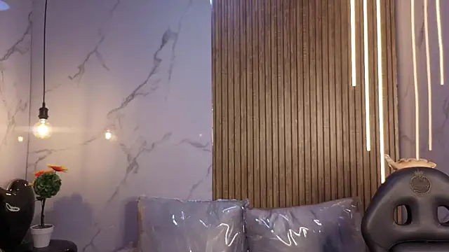 Snapshot of Perla_lovely_ chatting on May 2026 07:11:01 PM Perla lovely online show from May 2026 07:11:01 PM