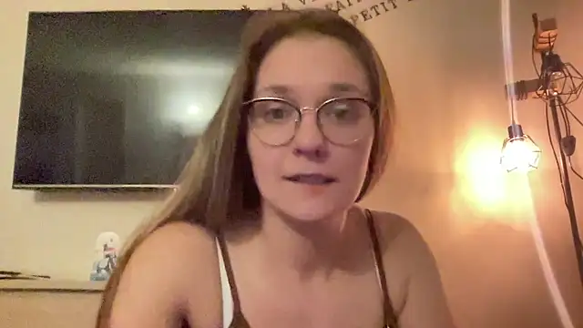 Ninafrisson online show from February 2026 10:47:02 PM