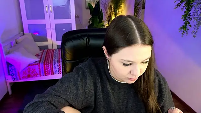 vanessaparadiza online show from February 2026 03:17:02 PM