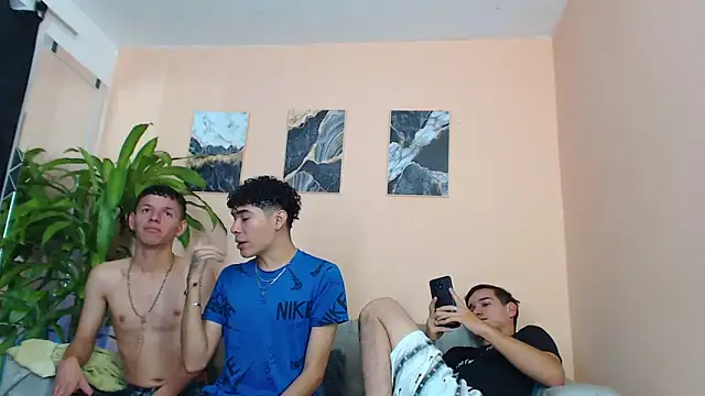 Snapshot of DesiresOfOlympus_ chatting on February 2026 08:16:02 PM DesiresOfOlympus online show from February 2026 08:16:02 PM