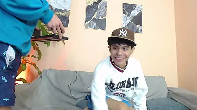 Snapshot of DesiresOfOlympus_ chatting on February 2026 08:07:02 PM DesiresOfOlympus online show from February 2026 08:07:02 PM