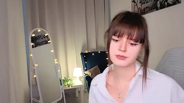 Snapshot of michelewild chatting on February 2026 01:34:01 PM michelewild online show from February 2026 01:34:01 PM