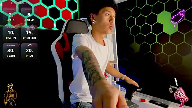 David Banks  online show from April 2026 12:36:02 PM