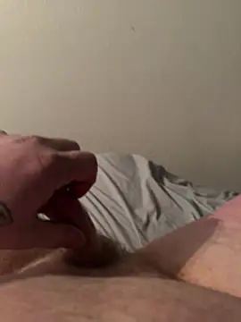 Snapshot of arcticman103 chatting on February 2026 01:47:02 AM arcticman103 online show from February 2026 01:47:02 AM