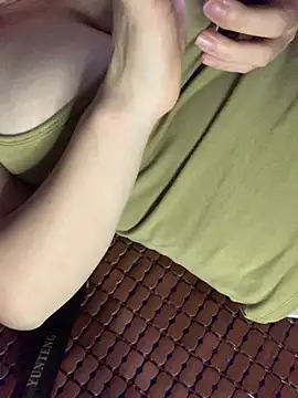 Star-sweet01 online show from July 2026 04:43:02 PM