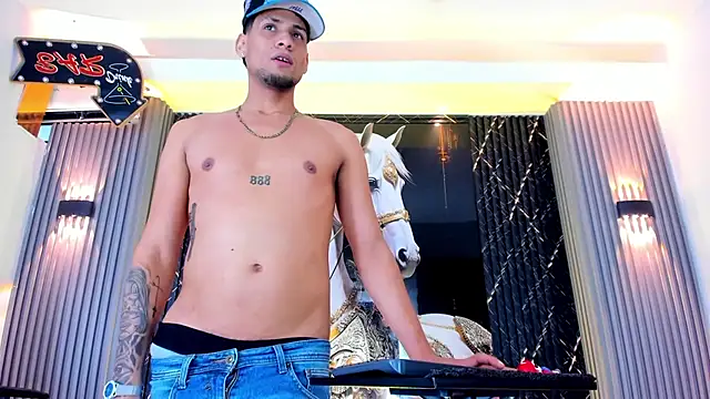 the knights of the night online show from March 2026 05:07:02 AM