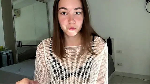 Snapshot of MauritaSpueler chatting on March 2026 08:33:02 AM MauritaSpueler online show from March 2026 08:33:02 AM